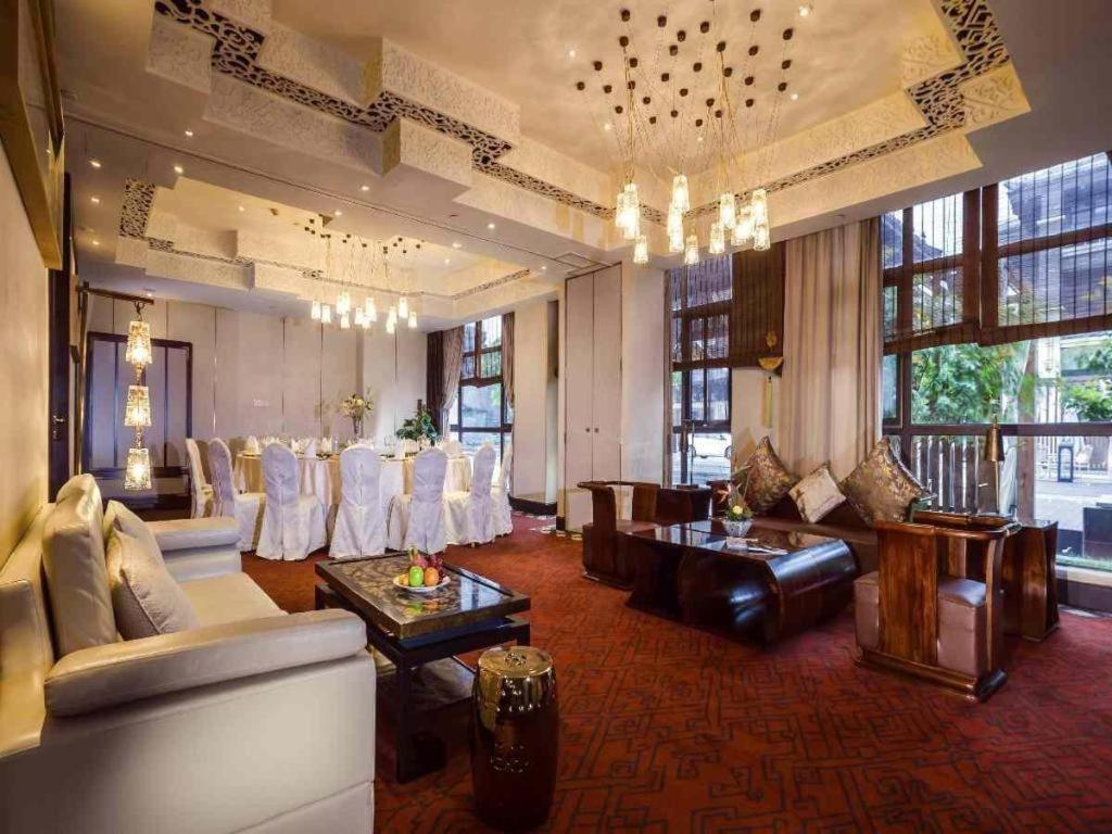 Tong Que Tai Jinling Hotel Tongling  Экстерьер фото