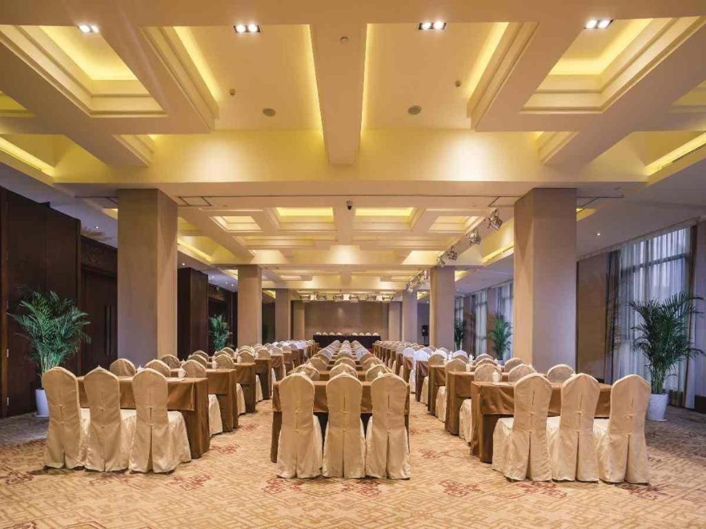 Tong Que Tai Jinling Hotel Tongling  Экстерьер фото