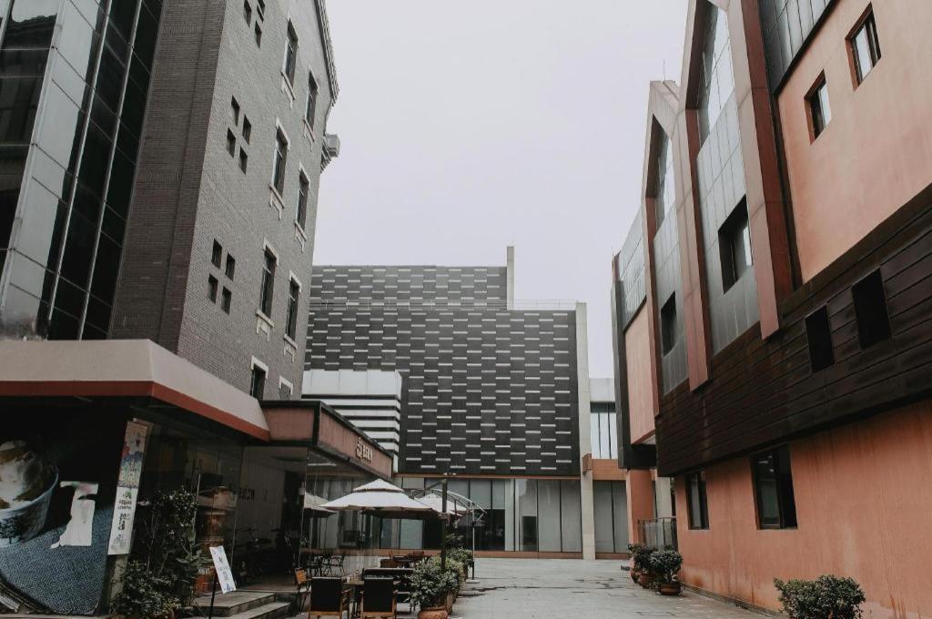 Tong Que Tai Jinling Hotel Tongling  Экстерьер фото
