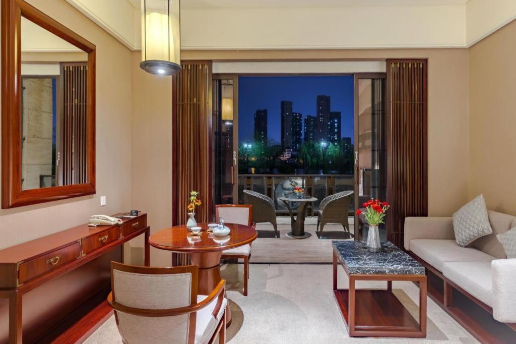 Tong Que Tai Jinling Hotel Tongling  Экстерьер фото