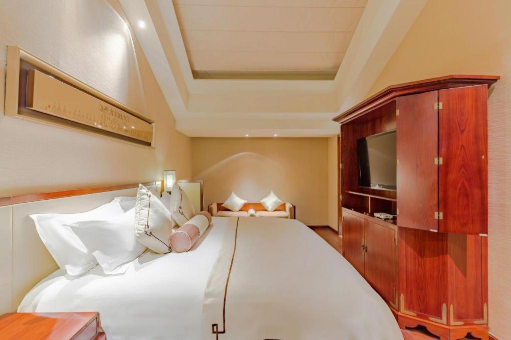 Tong Que Tai Jinling Hotel Tongling  Экстерьер фото