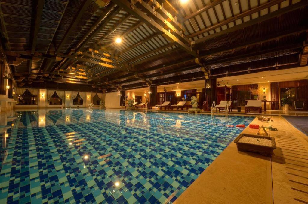 Tong Que Tai Jinling Hotel Tongling  Экстерьер фото